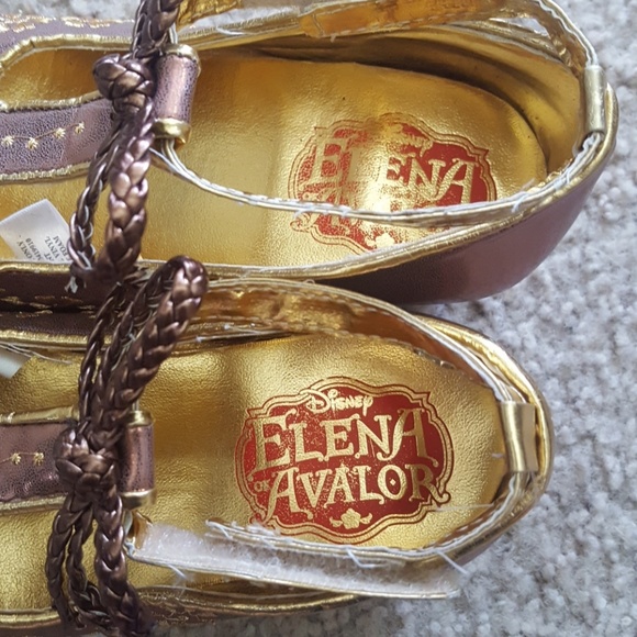 Shoes - Picture 2 of 3